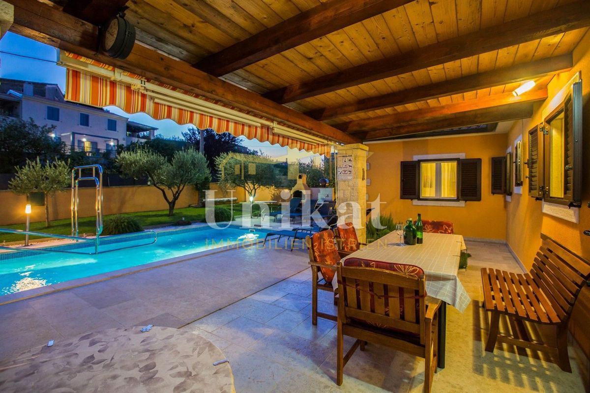 Casa con splendida vista - Vižinada